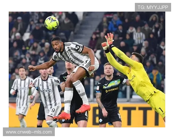 欧冠焦点对决：皇家马德里与尤文图斯的战术博弈解析