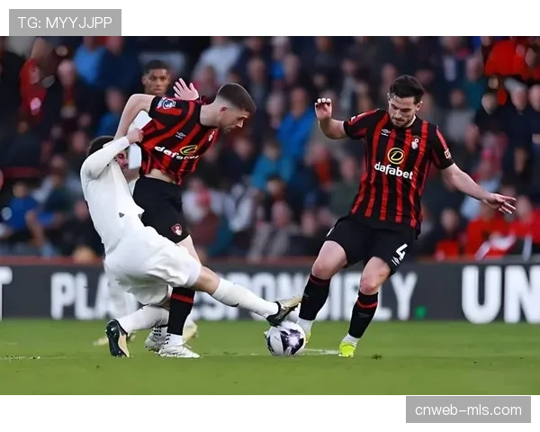 备战幕后:利物浦利用虚拟现实技术,让球员模拟应对巴黎的高位逼抢 备战幕后:利物浦利用虚拟现实技术,让球员模拟应对巴黎的高位逼抢